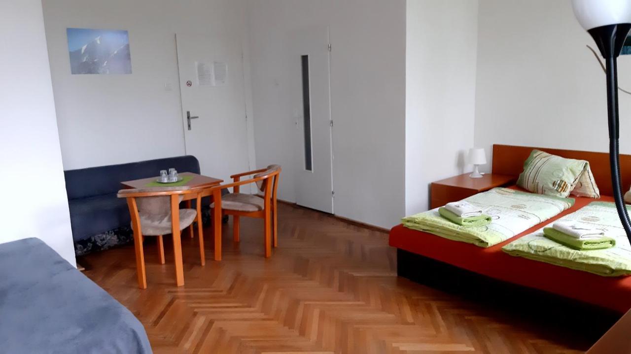 格拉赫别墅旅馆 Vysoké Tatry 外观 照片